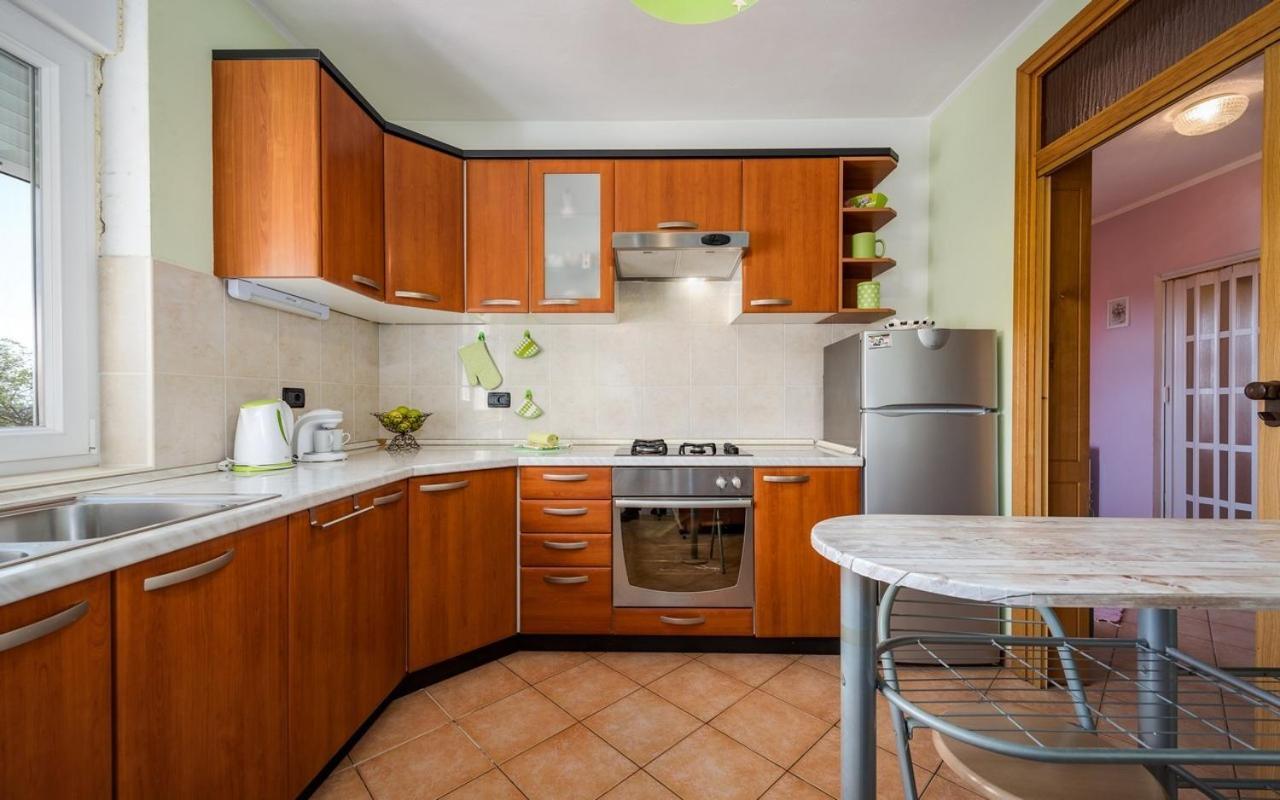 Iva House With Apartment Umag Exterior foto